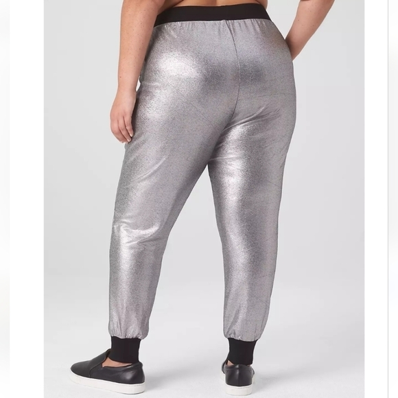 NWT LIVI BY LANE BRYANT SHINE JOGGER $69 - Picture 3 of 10